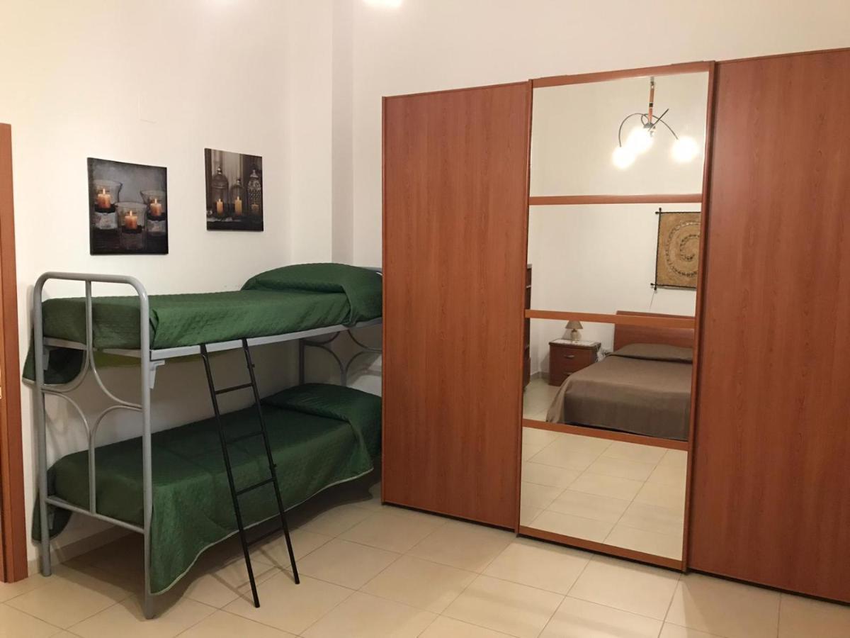 Apartament A Casa Di Alessia Manfredonia Zewnętrze zdjęcie